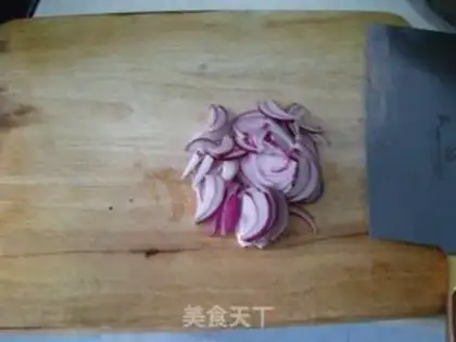 Make Stewed fat beef with black pepper and onion step 1