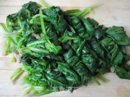 Make Spinach black sesame egg cake step 0