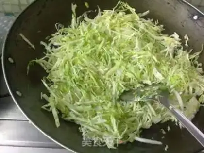 Make Fried rice with cabbage, shrimp and egg step 8