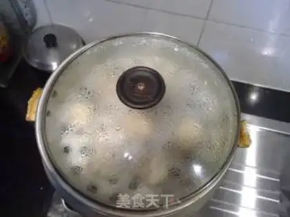Make Fresh meat steamed buns step 8