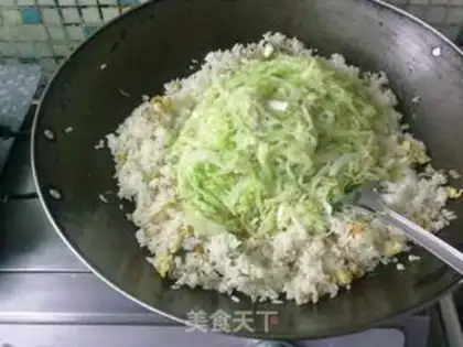 Make Fried rice with cabbage, shrimp and egg step 11