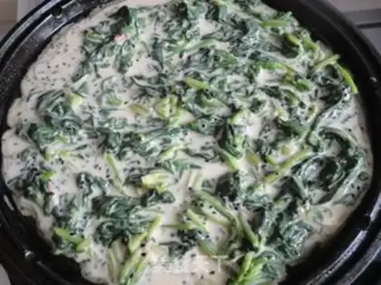 Make Spinach black sesame egg cake step 5