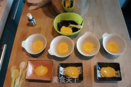 Make Colorful leopard print cake roll step 13