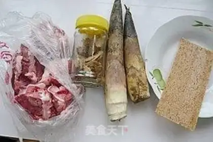 Make Ribs crispy rice soup step 0