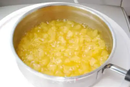 Make pineapple bun step 1