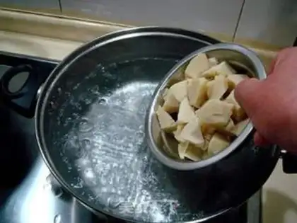 Make Grilled seafood and roasted bamboo shoots step 2