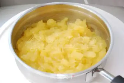 Make pineapple bun step 3