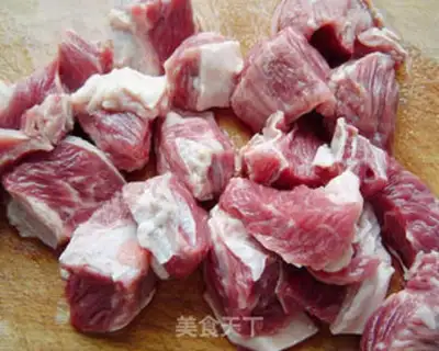 Make Tomato beef brisket soup step 0