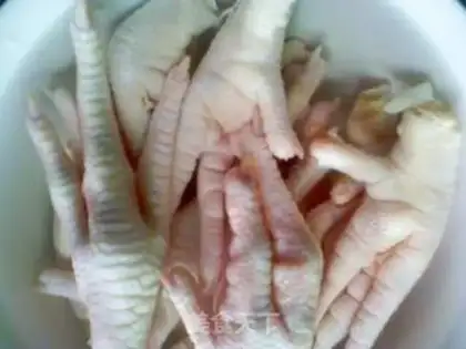 Make pickled chicken feet step 0