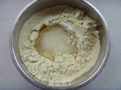 Make mung bean cake step 3