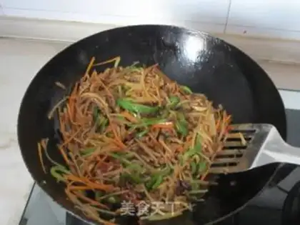 Make fish-flavored pork step 12