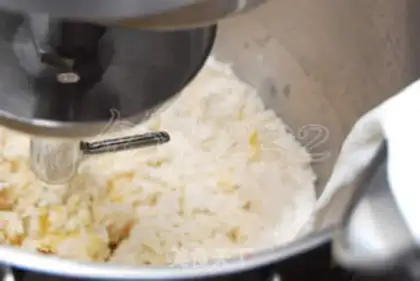 Make pineapple bun step 9