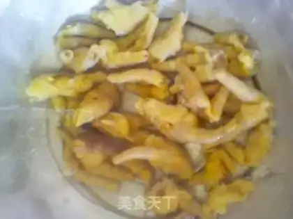 Make pickled chicken feet step 6