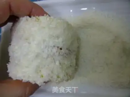Make Coconut silk mulberry jam cake step 12