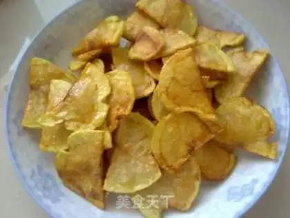 Make Red mushroom potato chips step 1