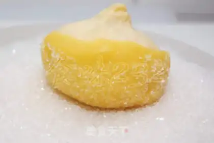 Make pineapple bun step 17