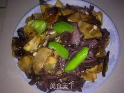 Make Red mushroom potato chips step 2