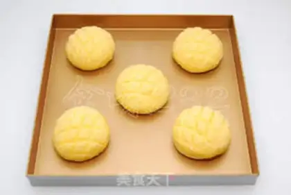 Make pineapple bun step 20