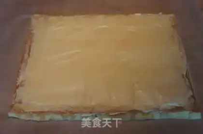 Make Colorful leopard print cake roll step 49
