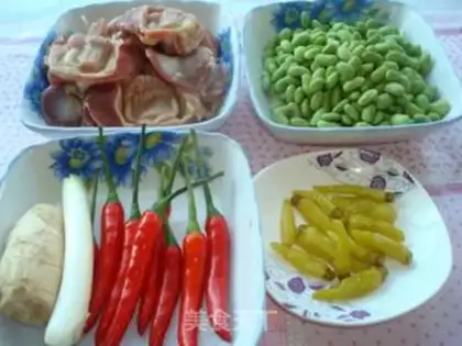 Make stir-fried chicken gizzards with green beans step 0