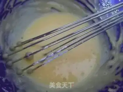 Make Baiser pie with lemon sauce step 8
