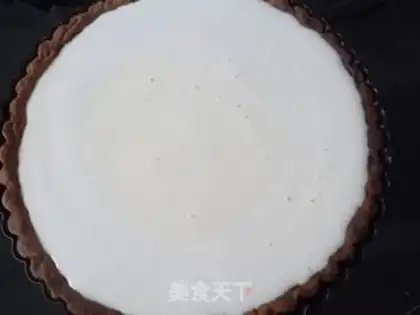 Make Baiser pie with lemon sauce step 14