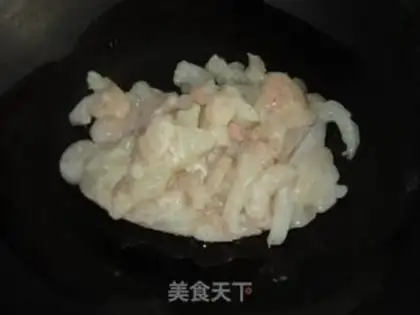Make Curry seafood fried rice step 2