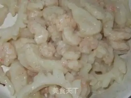 Make Curry seafood fried rice step 3