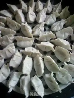 Make Gardenia dumplings step 8
