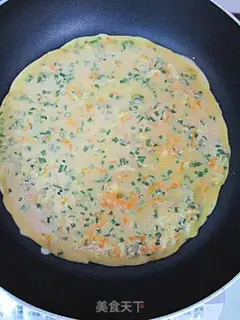 Make Pumpkin flower egg pancakes step 6