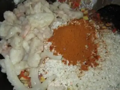 Make Curry seafood fried rice step 8