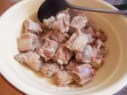 Make sweet and sour pork ribs step 3