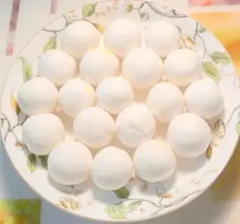 Make Peanut Lantern Festival step 4