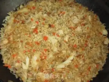 Make Curry seafood fried rice step 10
