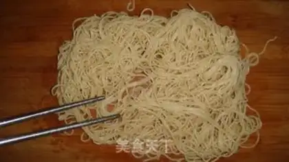 Make Cold noodles with all ingredients step 5
