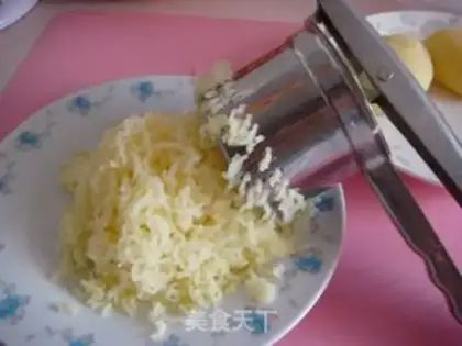 Make Potato cake with minced meat step 2