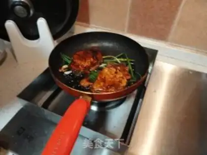 Make Grilled steak with green onions step 3