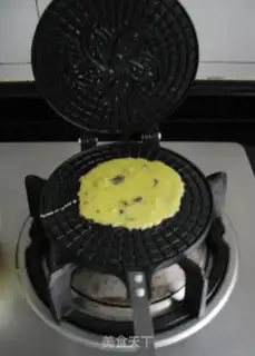 Make Purple moss egg roll step 11