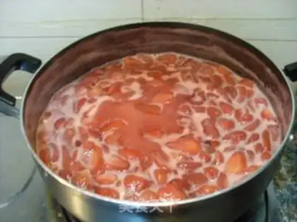 Make strawberry jam step 7
