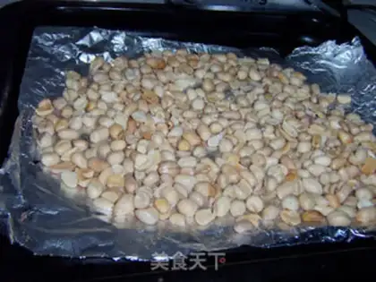 Make Peanut crispy balls step 1