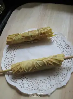Make Purple moss egg roll step 14