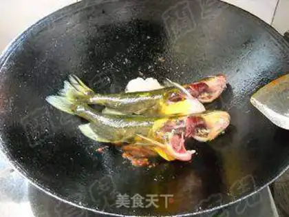 Make Yellow catfish in water-bean step 5