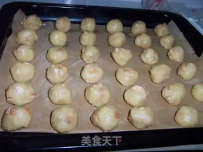 Make Peanut crispy balls step 8