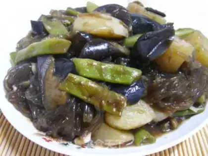 Make Stewed potatoes with eggplant step 9