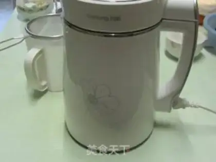 Make Coix seed grains soybean milk step 9