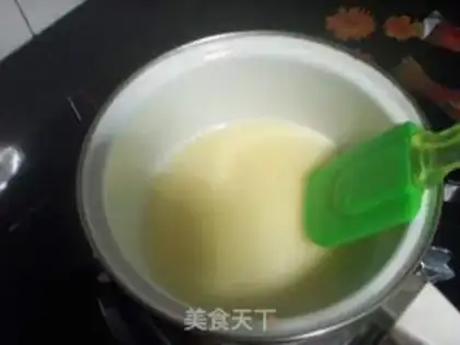Make Hot Qifeng Cake step 1