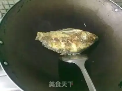 Make Braised Fushou Fish step 3
