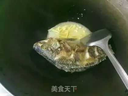 Make Braised Fushou Fish step 5