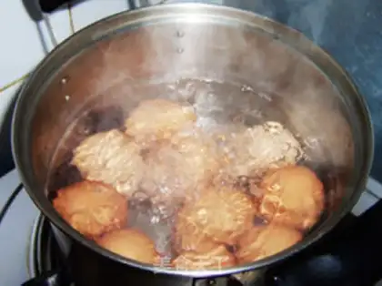 Make Soup stewed assorted products step 4