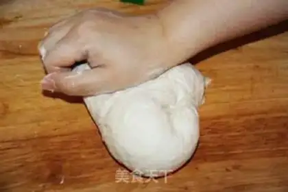 Make chopped green onion pancakes step 0